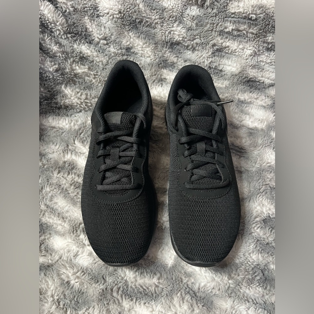 Nike Tanjun Shoes Black (7Y)